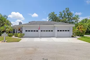 6581 Approach Rd, Sarasota, FL 34238 - Photo 2