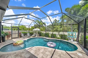 4857 Silver Topaz St, Sarasota, FL 34233 - Photo 2