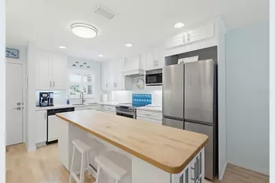 101 Park Boulevard S #307, Venice, FL 34285 - Photo 6