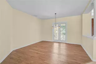 2806 Norwood Ln, Venice, FL 34292 - Photo 8