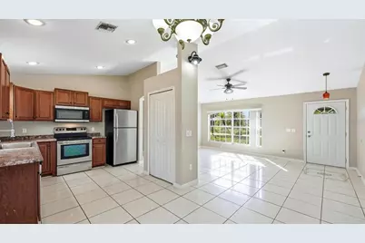 3196 Circleville Street, North Port, FL 34286 - Photo 10