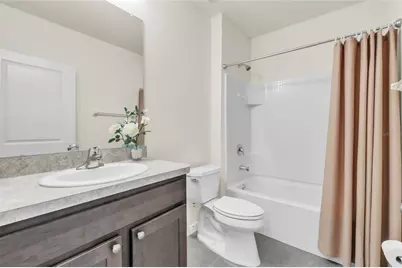 9527 Sunstone Boulevard, Thonotosassa, FL 33592 - Photo 6