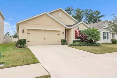 9527 Sunstone Boulevard, Thonotosassa, FL 33592 - Photo 2