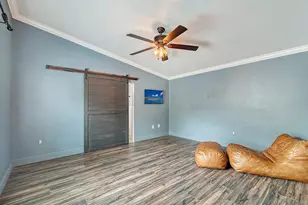 361 Bearded Oaks Cir, Sarasota, FL 34232 - Photo 22