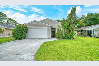 361 Bearded Oaks Circle, Sarasota, FL 34232 - Photo 2