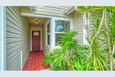 361 Bearded Oaks Circle, Sarasota, FL 34232 - Photo 4