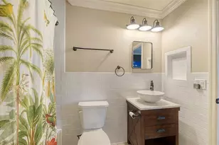 361 Bearded Oaks Cir, Sarasota, FL 34232 - Photo 30