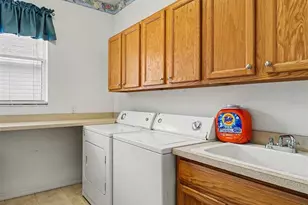 11567 57th St Cir E, Parrish, FL 34219 - Photo 14