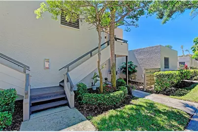 144 Pinehurst Drive #144, Bradenton, FL 34210 - Photo 2