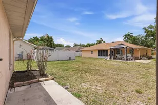 2405 49th Dr E, Bradenton, FL 34203 - Photo 28