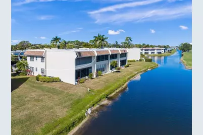 7193 W Country Club Drive N #237, Sarasota, FL 34243 - Photo 2
