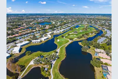 7193 W Country Club Drive N #237, Sarasota, FL 34243 - Photo 4