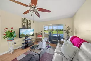 7193 W Country Club Dr N, Sarasota, FL 34243 - Photo 16