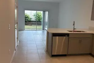 8629 Daybreak St, Sarasota, FL 34241 - Photo 4