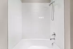 5633 Maidenstone Way, Palmetto, FL 34221 - Photo 52