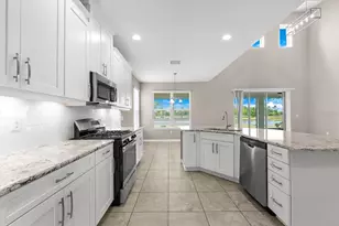 5633 Maidenstone Way, Palmetto, FL 34221 - Photo 16