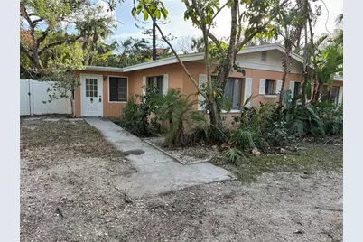 144 Garden Lane, Sarasota, FL 34242 - Photo 4