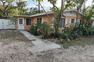 144 Garden Ln, Sarasota, FL 34242 - Photo 4