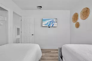 1138 Sun N Sea Dr, Sarasota, FL 34242 - Photo 14
