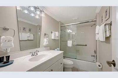4325 Gulf Of Mexico Drive #103, Longboat Key, FL 34228 - Photo 22
