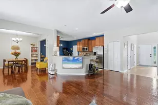 5666 Aaron Ct, Sarasota, FL 34232 - Photo 10