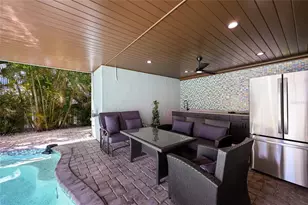 109 6th St N, Bradenton Beach, FL 34217 - Photo 36