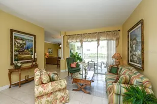 7104 Switchgrass Trail, Lakewood Ranch, FL 34202 - Photo 10