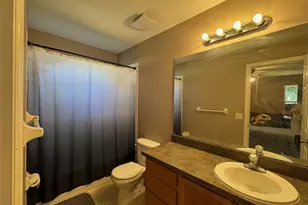 38932 Central Ave, Zephyrhills, FL 33540 - Photo 14