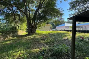 38932 Central Ave, Zephyrhills, FL 33540 - Photo 22