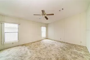 6710 36th Ave E, Palmetto, FL 34221 - Photo 14