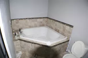 2002 Peaceful Palm St, Ruskin, FL 33570 - Photo 12