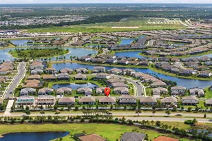15909 Tradewind Ter, Lakewood Ranch, FL 34211 - Photo 4