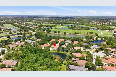 12564 Highfield Circle, Lakewood Ranch, FL 34202 - Photo 36