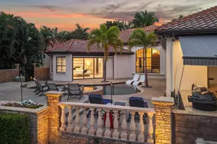 12564 Highfield Cir, Lakewood Ranch, FL 34202 - Photo 8