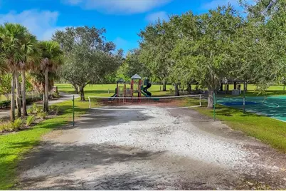 12564 Highfield Circle, Lakewood Ranch, FL 34202 - Photo 74