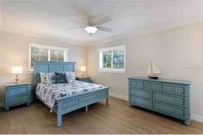 532 70th Street, Holmes Beach, FL 34217 - Photo 20