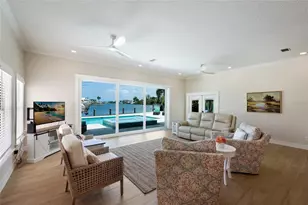 532 70th St, Holmes Beach, FL 34217 - Photo 6