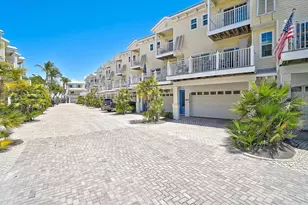 1423 Gulf Dr N, Bradenton Beach, FL 34217 - Photo 34