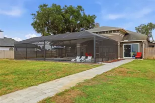 16401 E Shirley Shores Rd, Tavares, FL 32778 - Photo 46