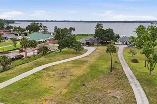 16401 E Shirley Shores Rd, Tavares, FL 32778 - Photo 64