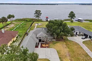 16401 E Shirley Shores Rd, Tavares, FL 32778 - Photo 2