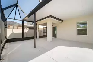 4844 Silver Topaz St, Sarasota, FL 34233 - Photo 4
