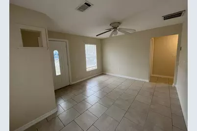 2014 10th Street W, Bradenton, FL 34205 - Photo 2
