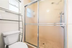 4424 Meadow Creek Cir, Sarasota, FL 34233 - Photo 24