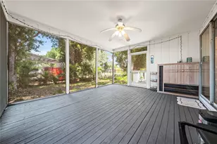 4424 Meadow Creek Cir, Sarasota, FL 34233 - Photo 32
