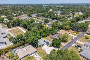 4424 Meadow Creek Cir, Sarasota, FL 34233 - Photo 48