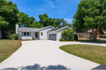 4424 Meadow Creek Circle, Sarasota, FL 34233 - Photo 4