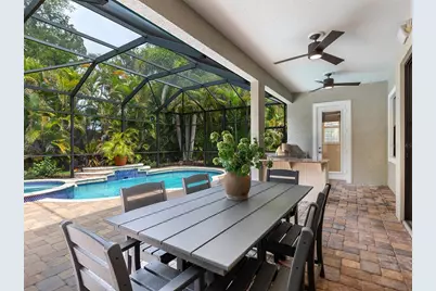 7210 Lake Forest Glen, Lakewood Ranch, FL 34202 - Photo 38