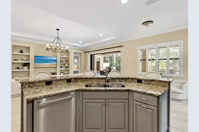 7210 Lake Forest Glen, Lakewood Ranch, FL 34202 - Photo 20