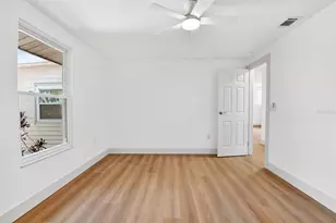 6306 37th Ave W, Bradenton, FL 34209 - Photo 32